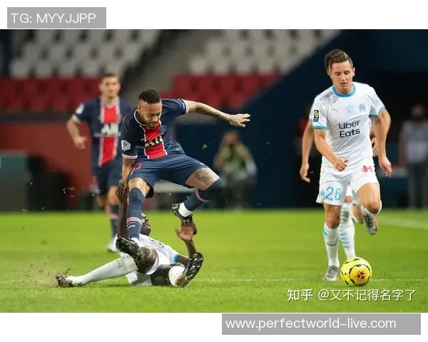 皇马友谊赛大胜巴黎圣日耳曼乌龙球瞬间点燃全场激情