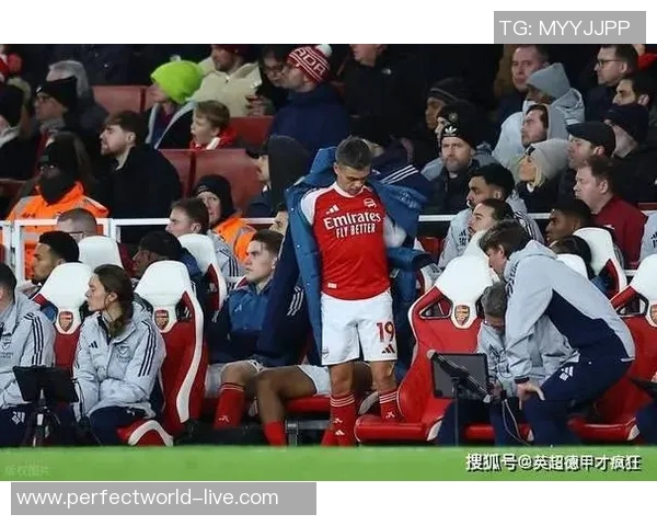 阿森纳狂胜那不勒斯五球大捷乌龙球成比赛转折点引发热议 阿森纳狂胜那不勒斯五球大捷乌龙球成比赛转折点引发热议