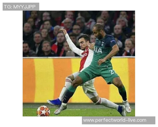 足总杯精彩对决利物浦逆转热刺全场沸腾瞬间回顾与分析