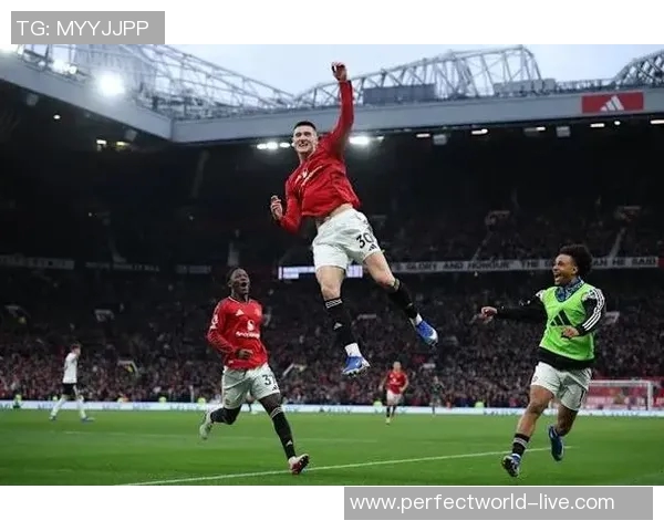 英超惊喜时刻曼联逆转莱比锡全场沸腾历史冷门再现 英超惊喜时刻曼联逆转莱比锡全场沸腾历史冷门再现