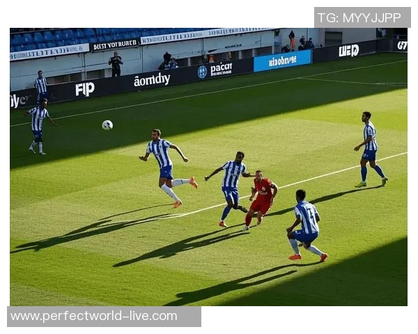 西甲联赛惊现冷门利物浦4-0大胜曼城神扑瞬间震撼全场