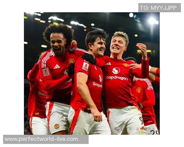 足总杯激战曼联与热刺平局帽子戏法点燃全场激情与数据分析