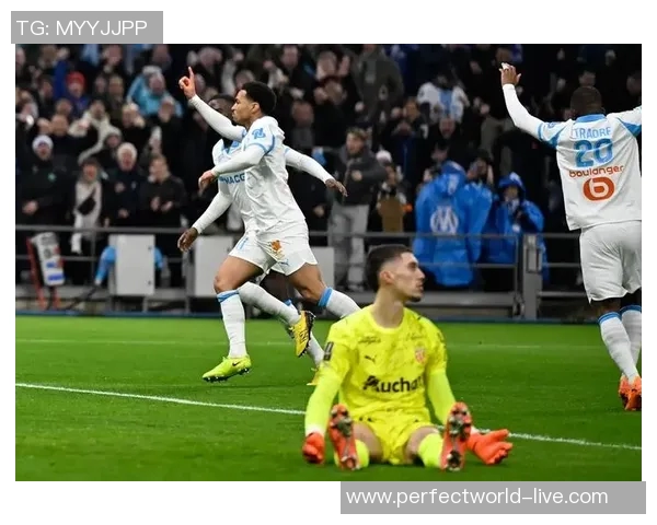 德甲精彩对决阿森纳大胜皇马点球争议引发全场热议