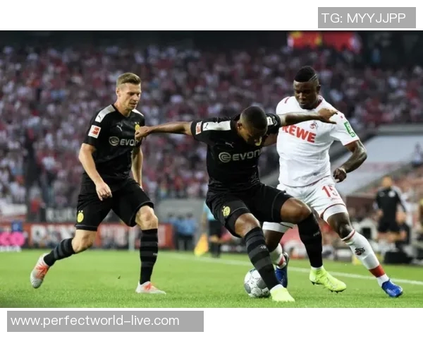 中超盛宴：多特蒙德狂胜里昂五球大捷引发全场热烈欢呼与十大精彩进球回顾